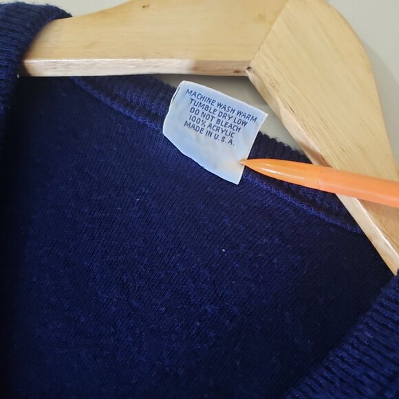 Vintage 80s Penn State Nittany Lions Navy Blue V-Neck Sweater Size L USA College - Picture 5 of 5